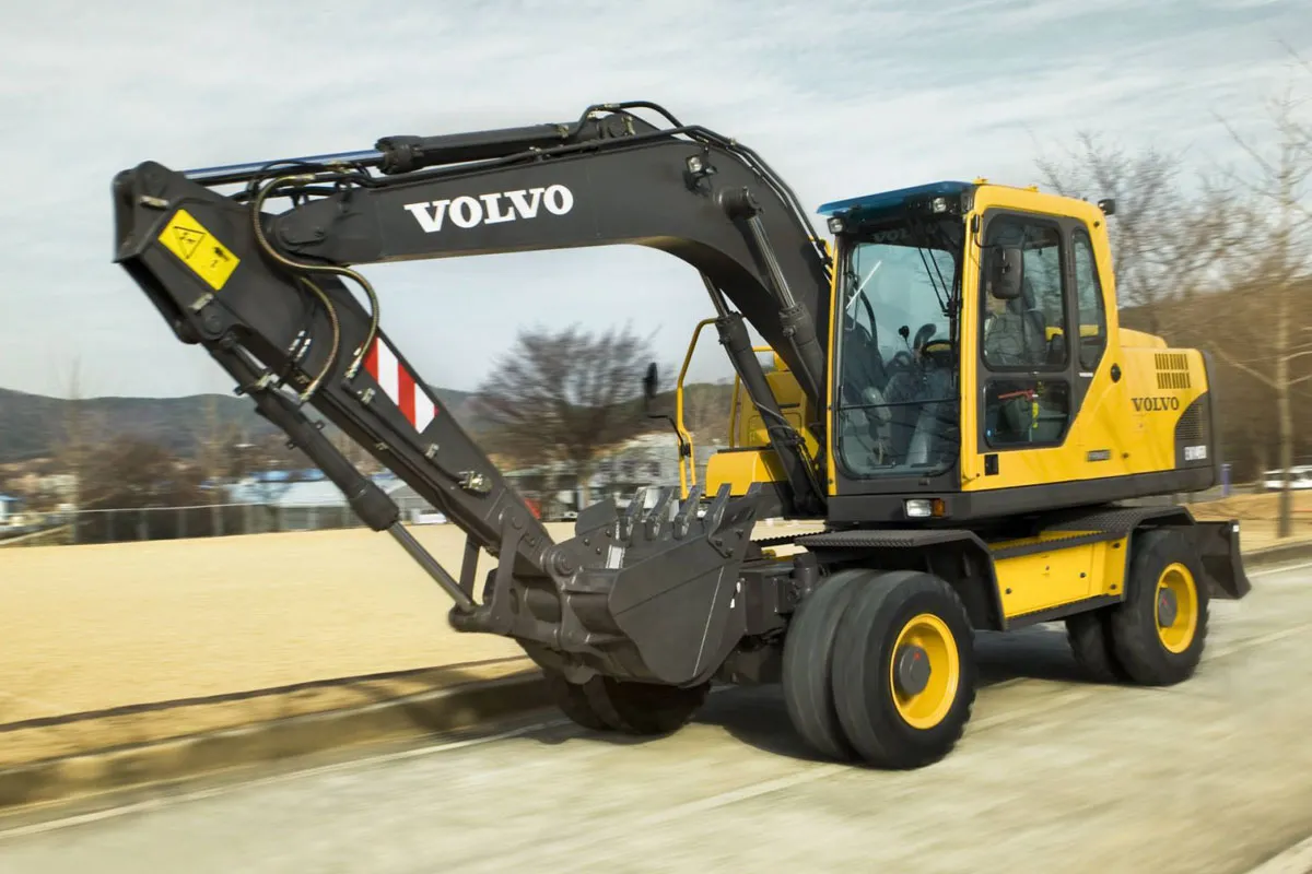 Volvo Şanzıman Yağ Kaçaklarını UV Boya ile Bulma